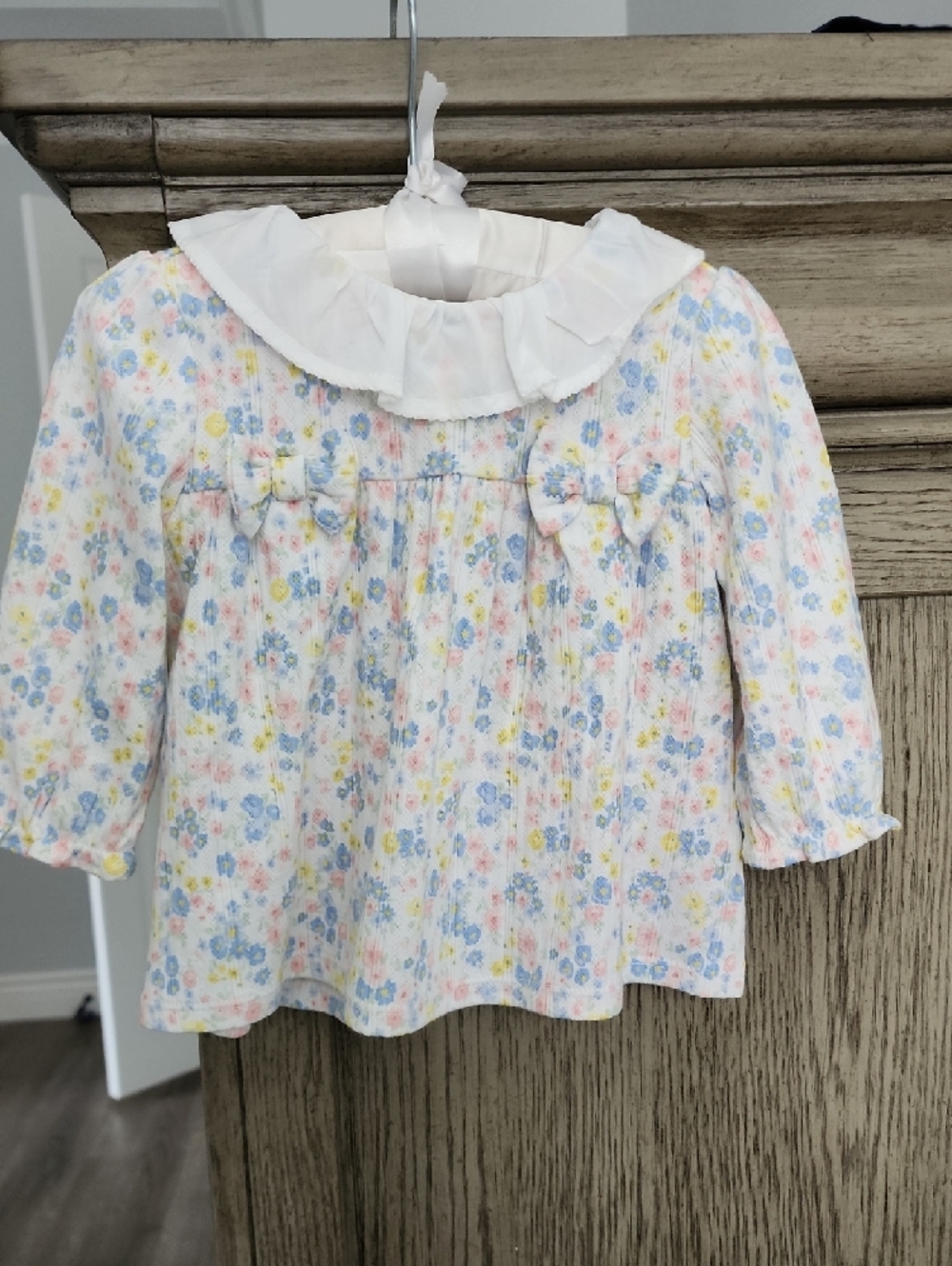 Janie and Jack White-Collar Floral Long Sleeve Top with Pastel Print